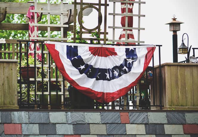4th of July decorating idea for outside with a patriotic bunting