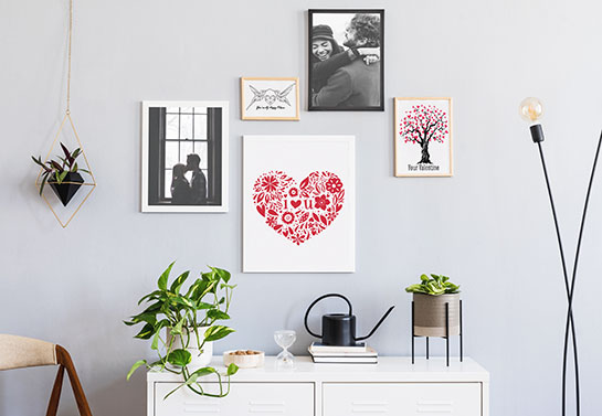 Valentine's day decoration idea with gallery wall art