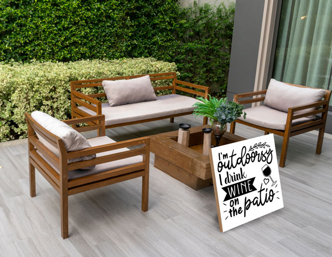 Wooden outdoor patio decor idea for leaning on the table