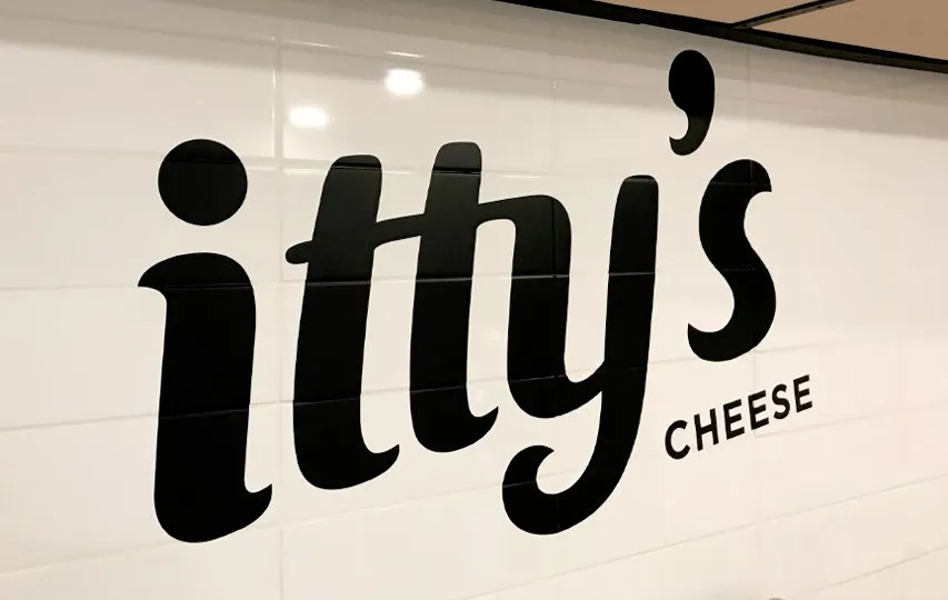 Ittys cheese wall lettering