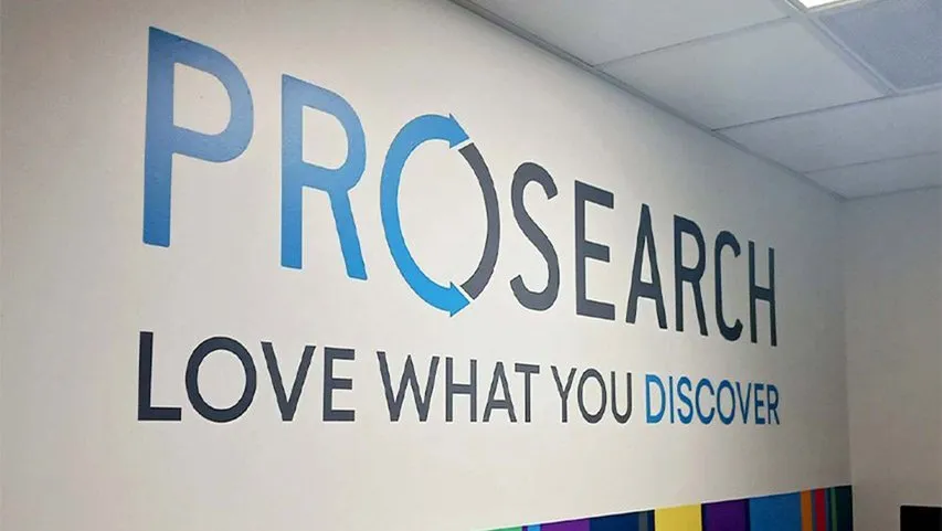 Wall lettering