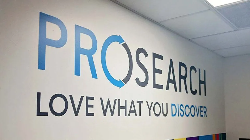 Wall lettering