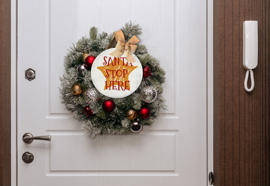 Christmas door hanging sign Christmas-door-hanging-sign