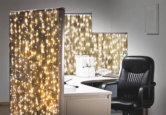 Cubicle-decorated-with-lights