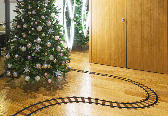 Railway-shaped-floor-decor