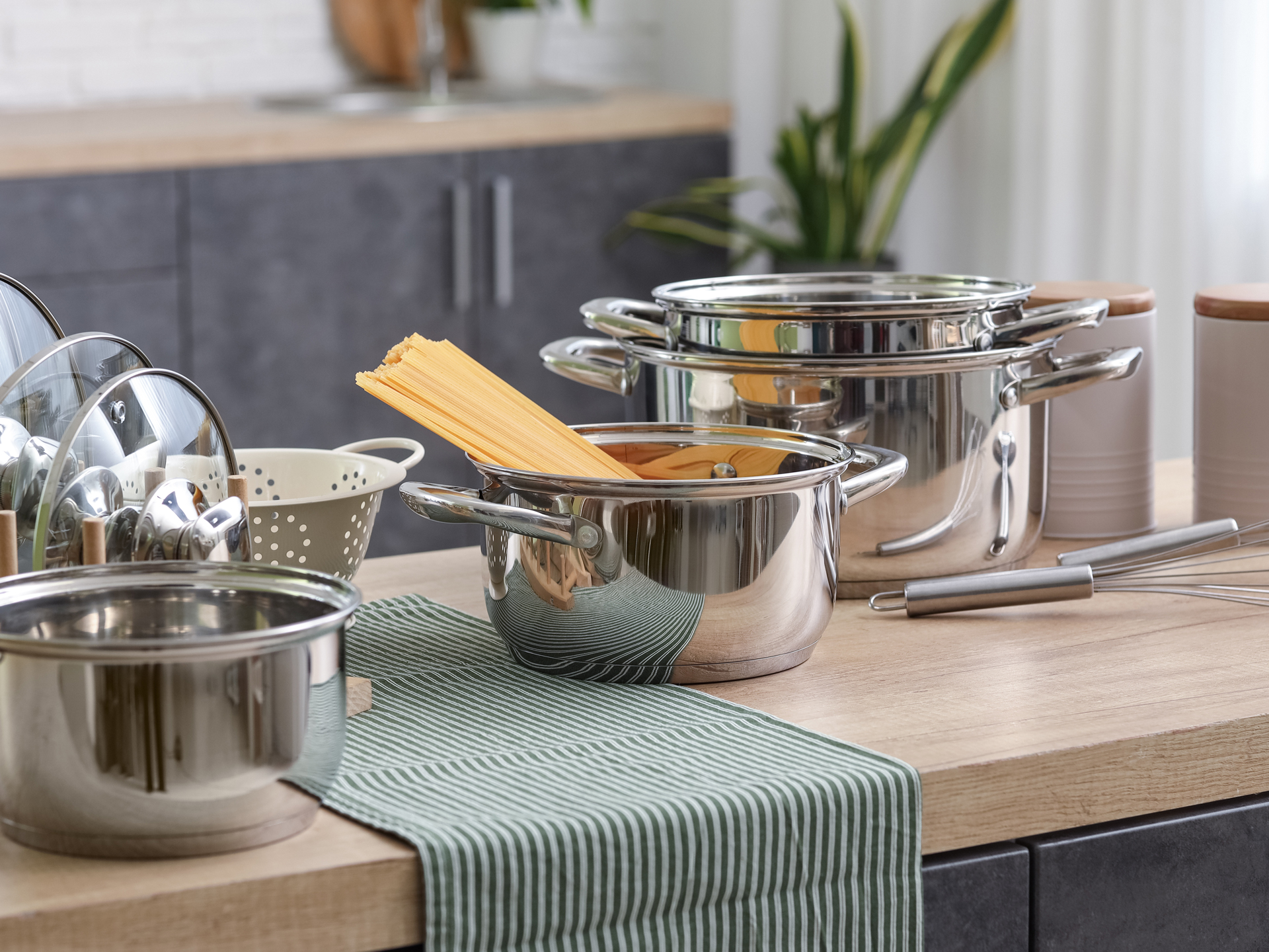 collection-of-cooking-utensils