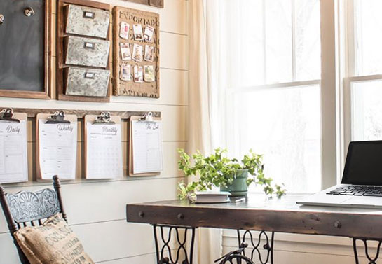 command-center-for-rustic-home-office