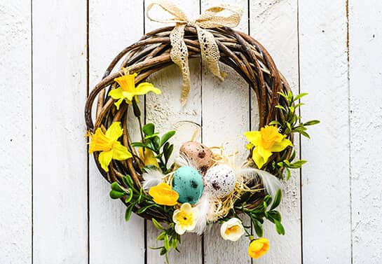 decorative Easter wreath decorative-Easter-wreath