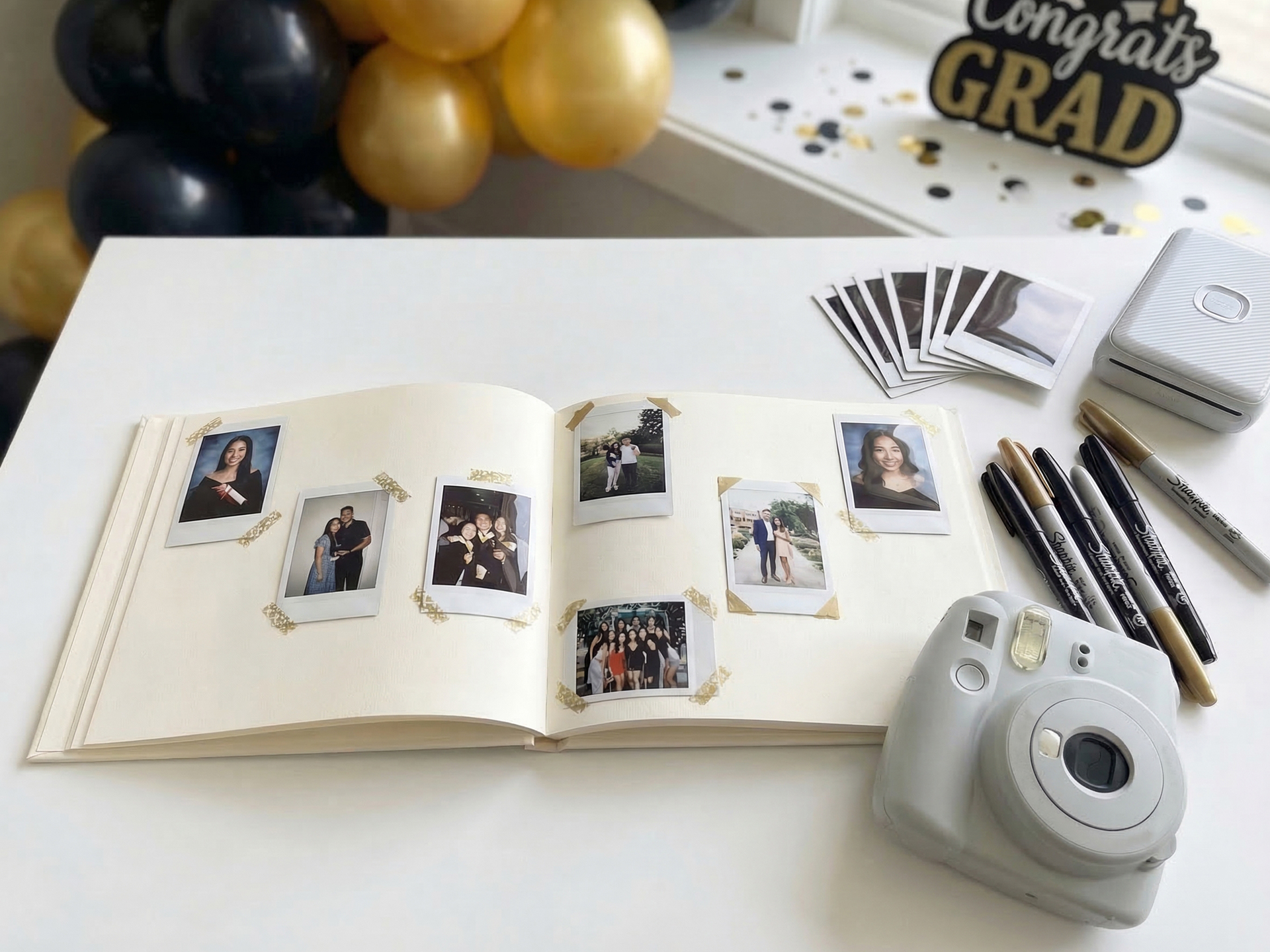photo-guest-book-with-images-and-instacam