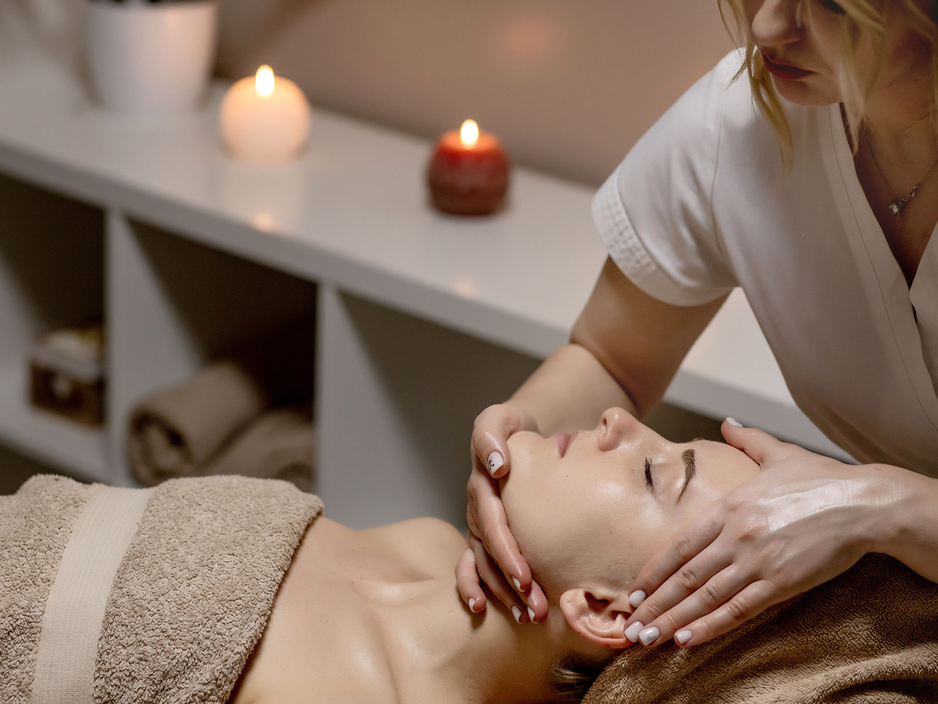 spa-facial-massage-treatment
