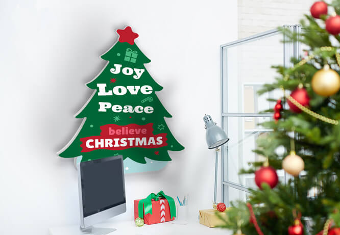 wall-mounted-christmas-tree